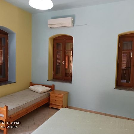 Giannis Apartments By Climbing House Panormos  Exterior foto
